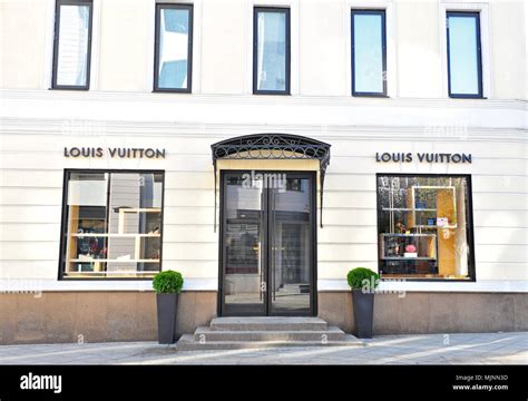 louis vuitton russia.